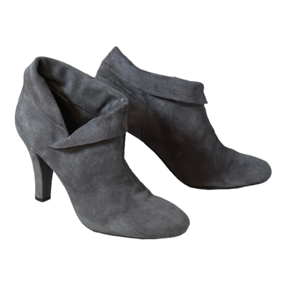 Enzo Angiolini Suede Slouchy Foldover Ankle Booties Gray Heeled Boots Size 10